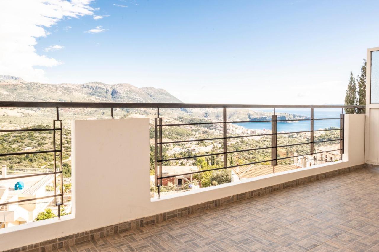 Apartments Aneta'S House Himare Buitenkant foto