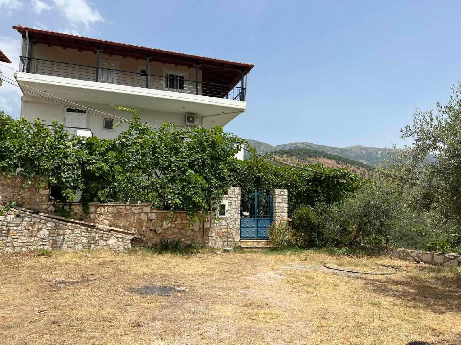 Apartments Aneta'S House Himare Buitenkant foto