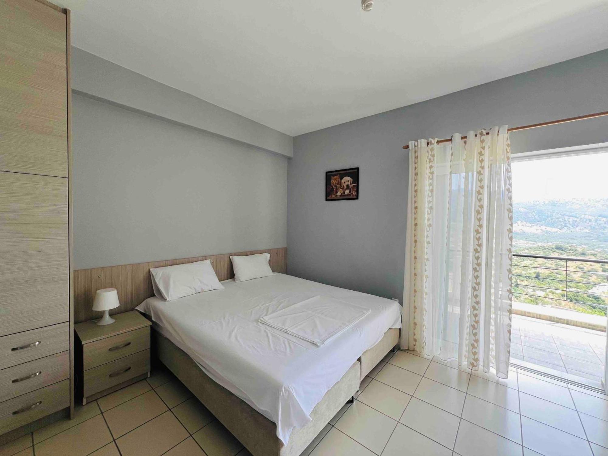 Apartments Aneta'S House Himare Buitenkant foto