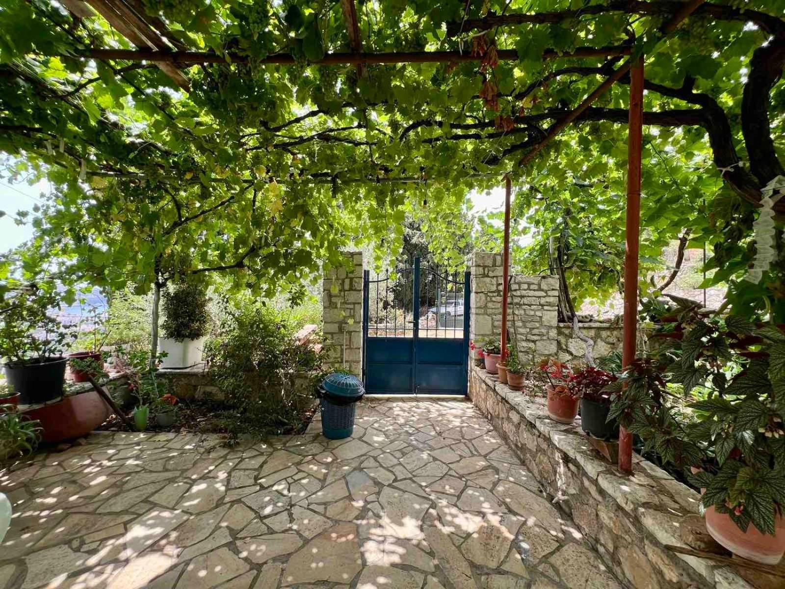 Apartments Aneta'S House Himare Buitenkant foto